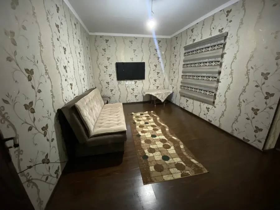 2 qavatli uy sotiladi − 110 m²