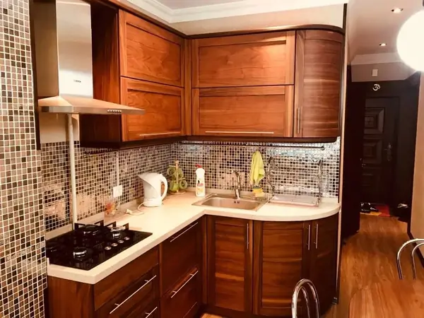 2-комнатная квартира − 65 м², 2/4 этаж