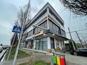 Продается офис − 900 м²