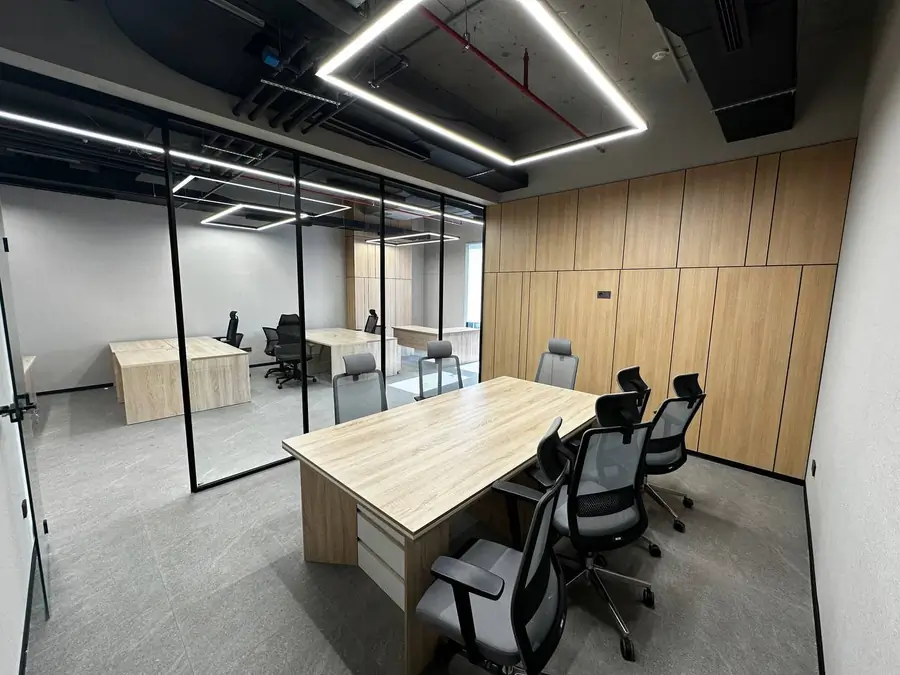 Ijaraga ofis − 99 m²
