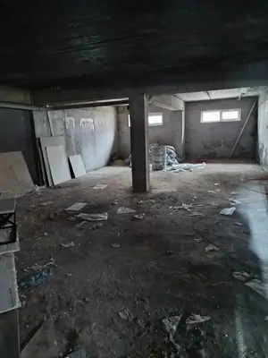 Более 5 xonali kvartira sotiladi − 329 m²