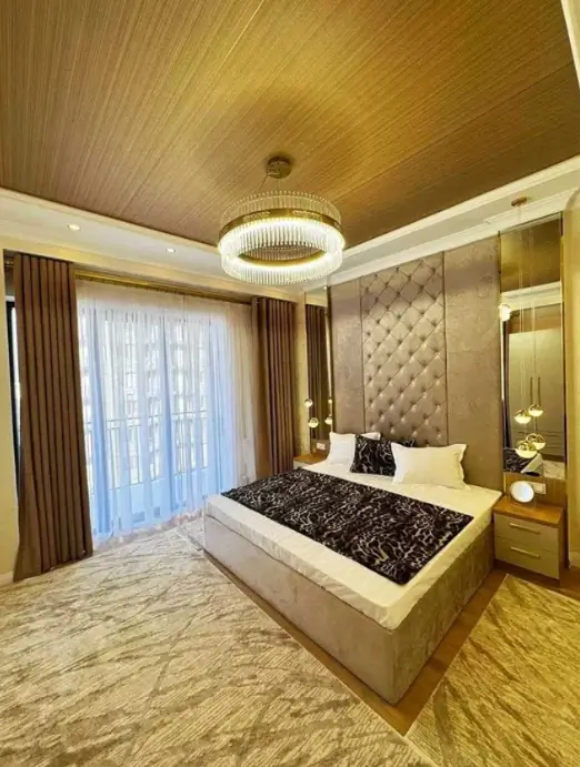 Продается 4-комнатная квартира − 113 м²