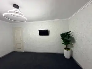 1 xonali kvartira − 32 m², 1/4 qavat