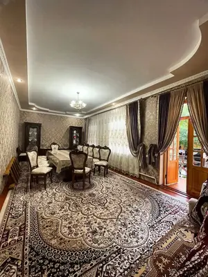 Продается 1-этажный дом − 800 м²