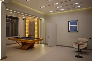3 qavatli uy sotiladi − 600 m²