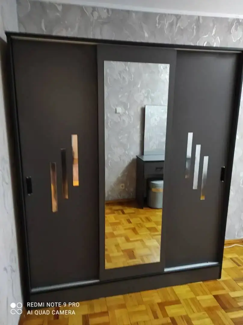Сдается 3-комнатная квартира − 70 м²