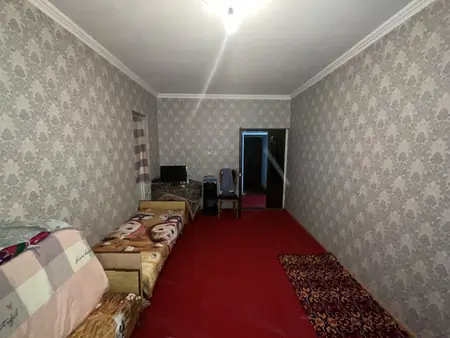 2-комнатная квартира − 57.6 м², 1/4 этаж