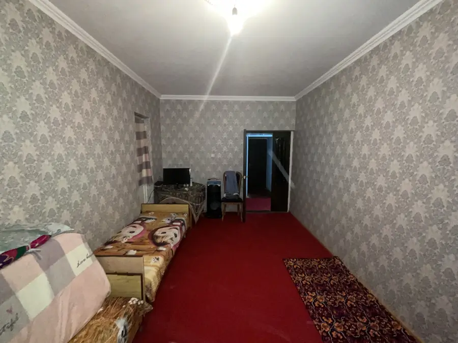 Продается 2-комнатная квартира − 57.6 м²