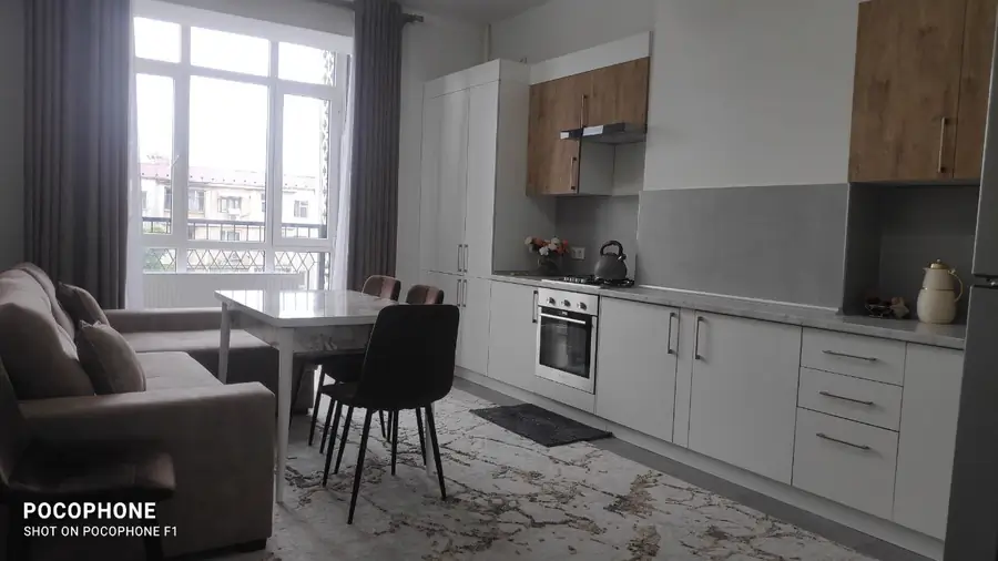 Ijaraga 2 xonali kvartira − 70 m²