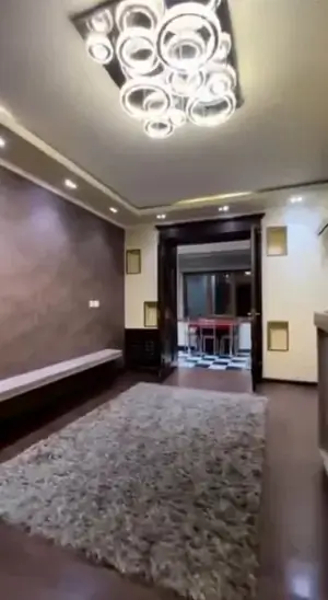 3 xonali kvartira − 100 m², 1/4 qavat
