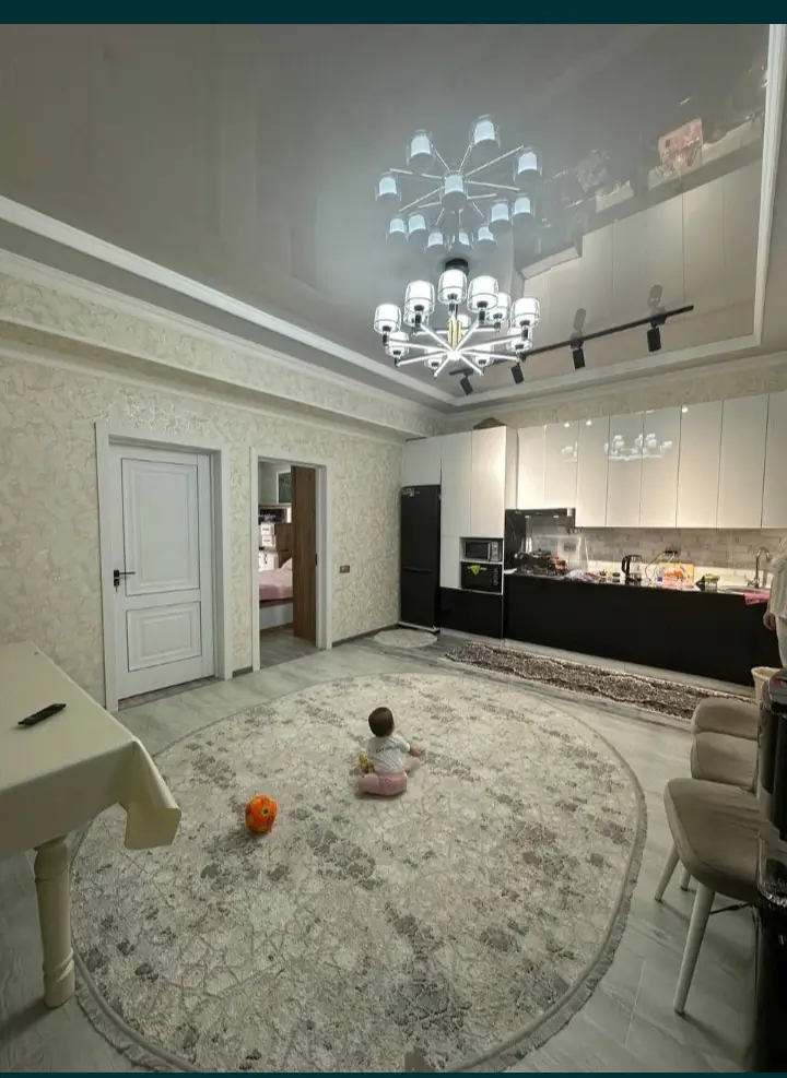 Продается 3-комнатная квартира − 54 м²