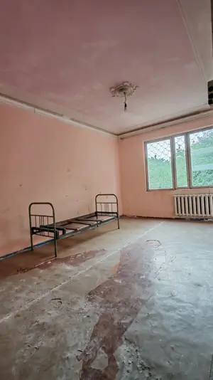4-комнатная квартира − 80 м², 2/4 этаж