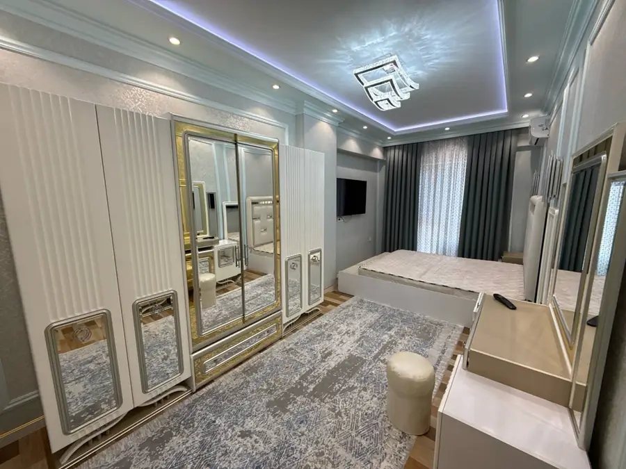 Ijaraga 3 xonali kvartira − 100 m²
