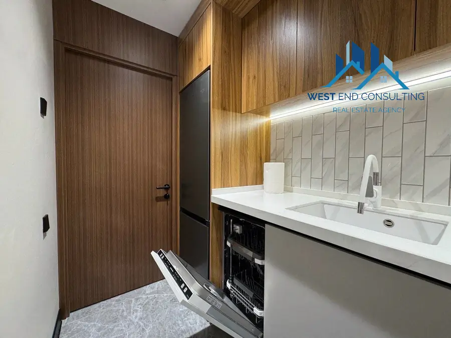 Ijaraga ofis − 220 m²