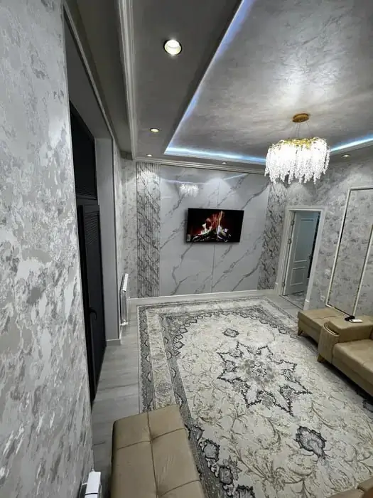 Сдается 2-комнатная квартира − 60 м²