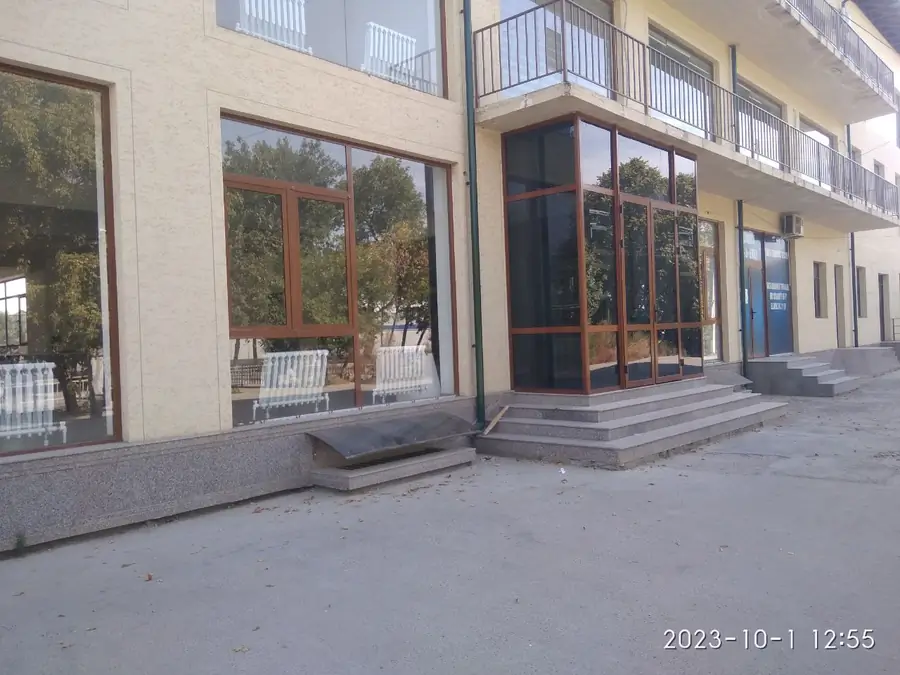 Ijaraga ofis − 2700 m²