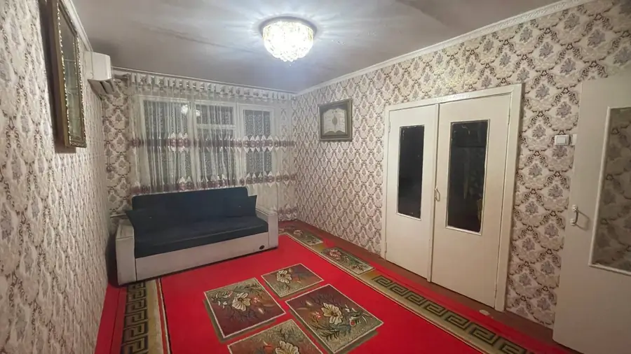 Продается 2-комнатная квартира − 58.2 м²