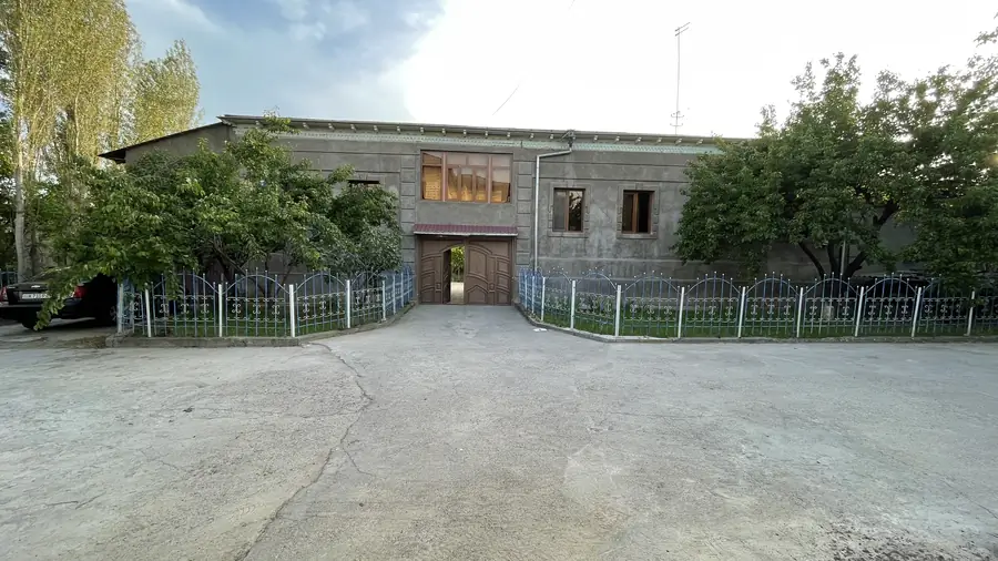 1 qavatli uy sotiladi − 543 m²