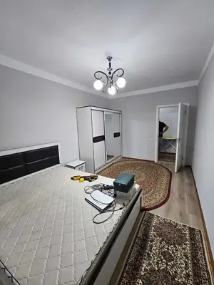 Сдается 2-комнатная квартира − 60 м²