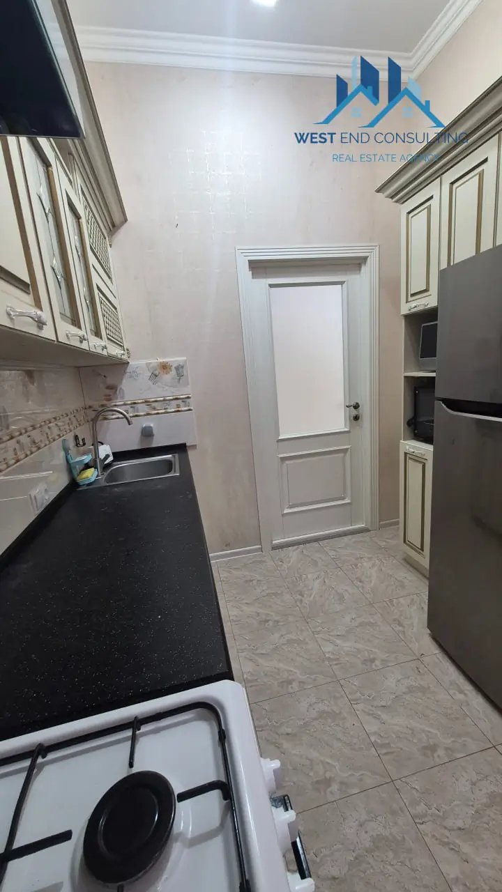 Продается 3-комнатная квартира − 71.6 м²
