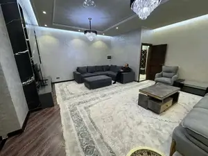 Сдается 3-комнатная квартира − 110 м²