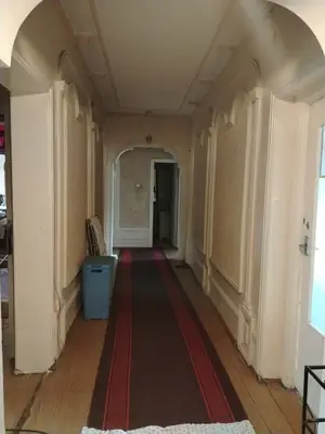 4 xonali kvartira sotiladi − 100 m²