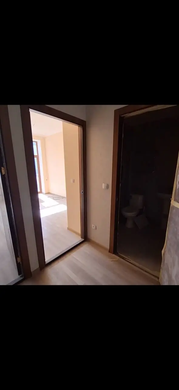 1 xonali kvartira sotiladi − 36.5 m²
