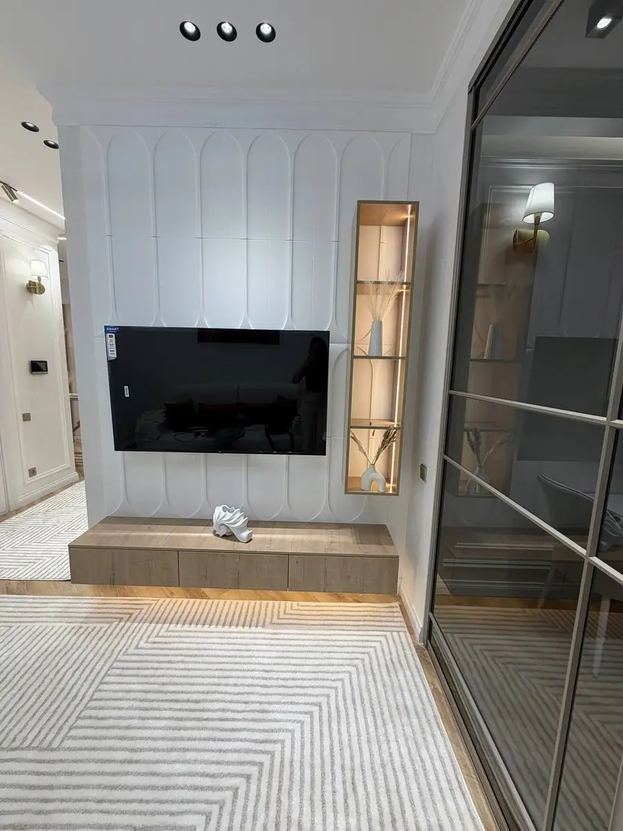 Продается 4-комнатная квартира − 80 м²