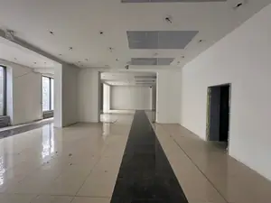Ijaraga ofis − 792 m²