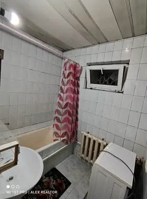 2-комнатная квартира − 56 м², 4/4 этаж