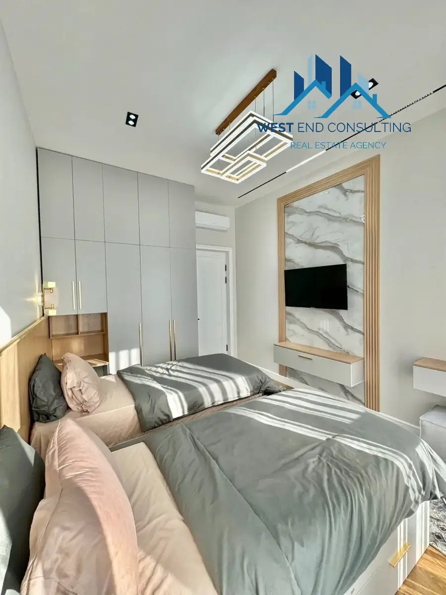 Ijaraga 4 xonali kvartira − 230 m²