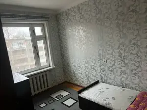 Сдается 3-комнатная квартира − 85 м²