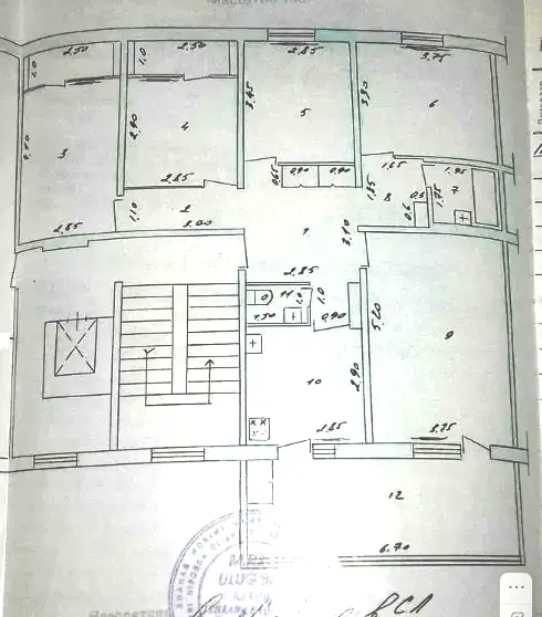 Более 5 xonali kvartira sotiladi − 110 m²