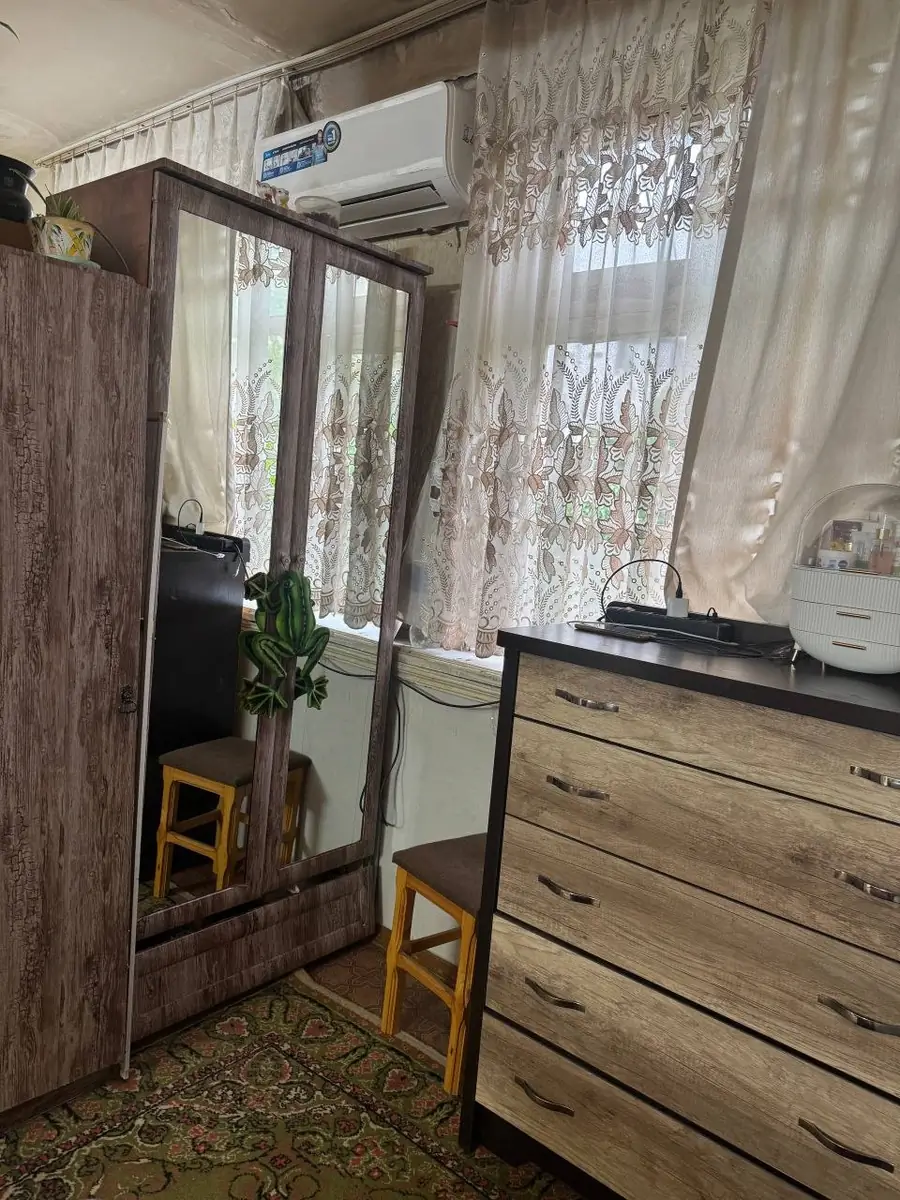 2 xonali kvartira sotiladi − 58 m²