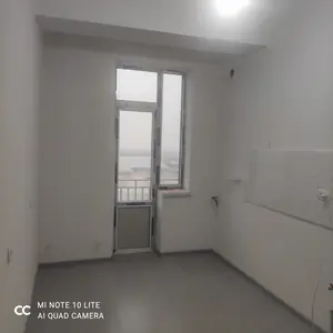 2 xonali kvartira sotiladi − 52.6 m²