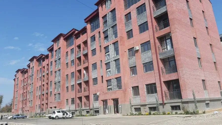 Продается 1-комнатная квартира − 33 м²