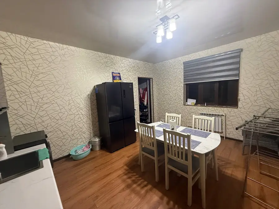 Продается 2-этажный дом − 90 м²