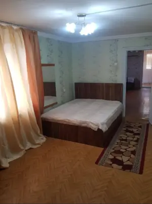 Продается 3-комнатная квартира − 67 м²