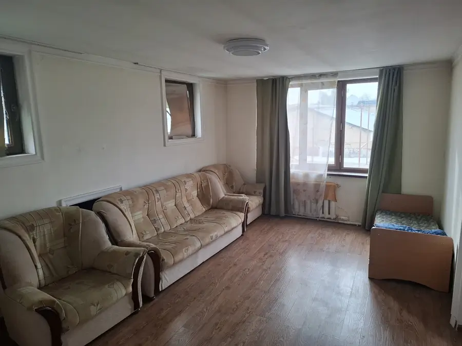 2 qavatli uy sotiladi − 123 m²