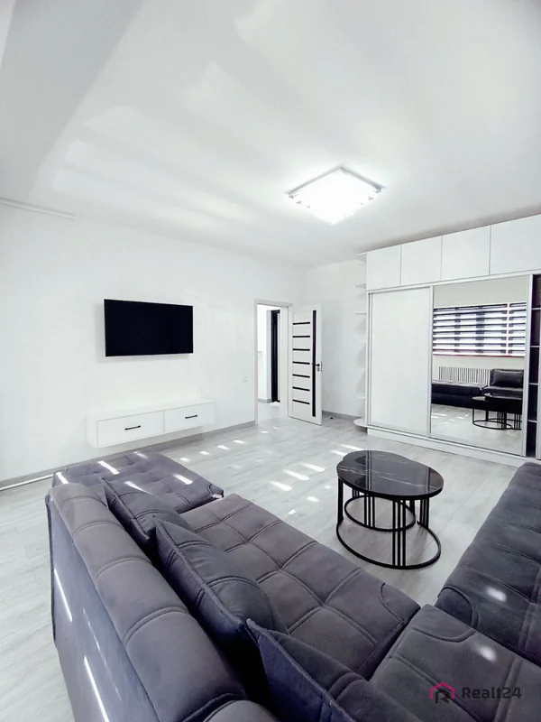 2-комнатная квартира − 60 м², 8/9 этаж