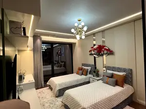 3 xonali kvartira sotiladi − 126 m²