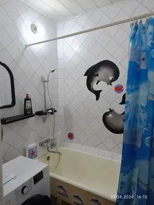 Продается 4-комнатная квартира − 116 м²