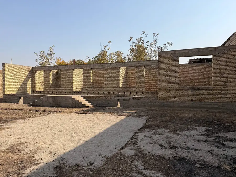 1 qavatli uy sotiladi − 950 m²