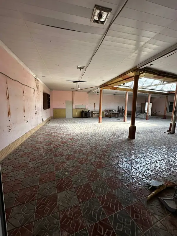 Ishlab chiqarish − 350 m², 1/1 qavat 
