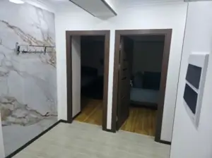 4 xonali kvartira − 90 m², 2/4 qavat