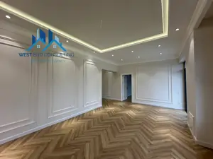 Продается 2-этажный дом − 380 м²