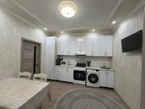Ijaraga 4 xonali kvartira − 90 m²