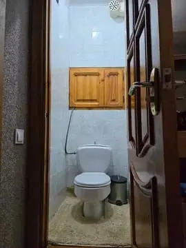 4 xonali kvartira sotiladi − 80 m²