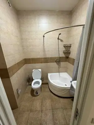 Ijaraga 5 dan ortiq xonali kvartira − 160 m²