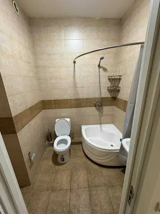 Ijaraga 5 dan ortiq xonali kvartira − 160 m²